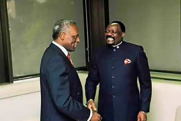 he Bicesse Accords, also known as the Estoril Accords, laid out a transition to multi-party democracy in Angola under the supervision of the United Nations' UNAVEM II mission. President José Eduardo dos Santos of the MPLA and Jonas Savimbi of UNITA signed the accord in Lisbon, Portugal on May 31, 1991.
